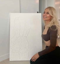 Load image into Gallery viewer, She